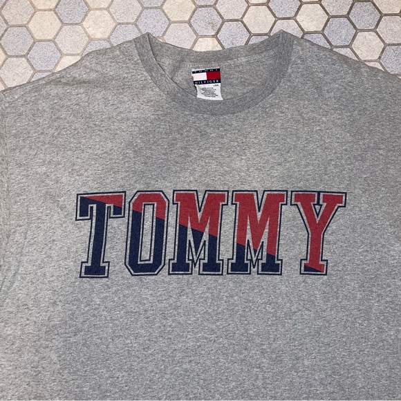 Vintage Tommy Hilfiger Double-Sided Grey T-Shirt - Size Large - Picture 3 of 10